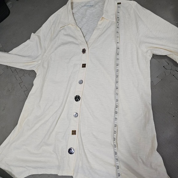 Soft Surroundings Petites Danielle Button Top Womens Sz 2X‎ Cream Sharkbite Hem - Picture 10 of 11